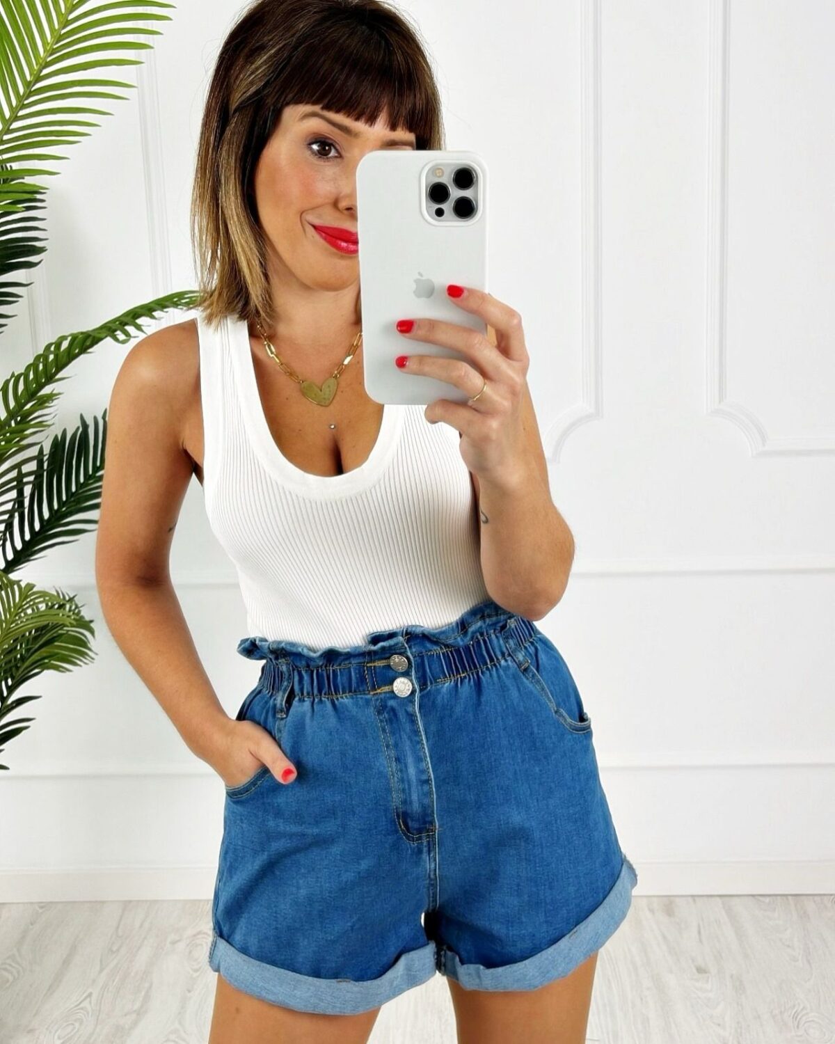 Camiseta tirante ancho blanca - Imagen 2