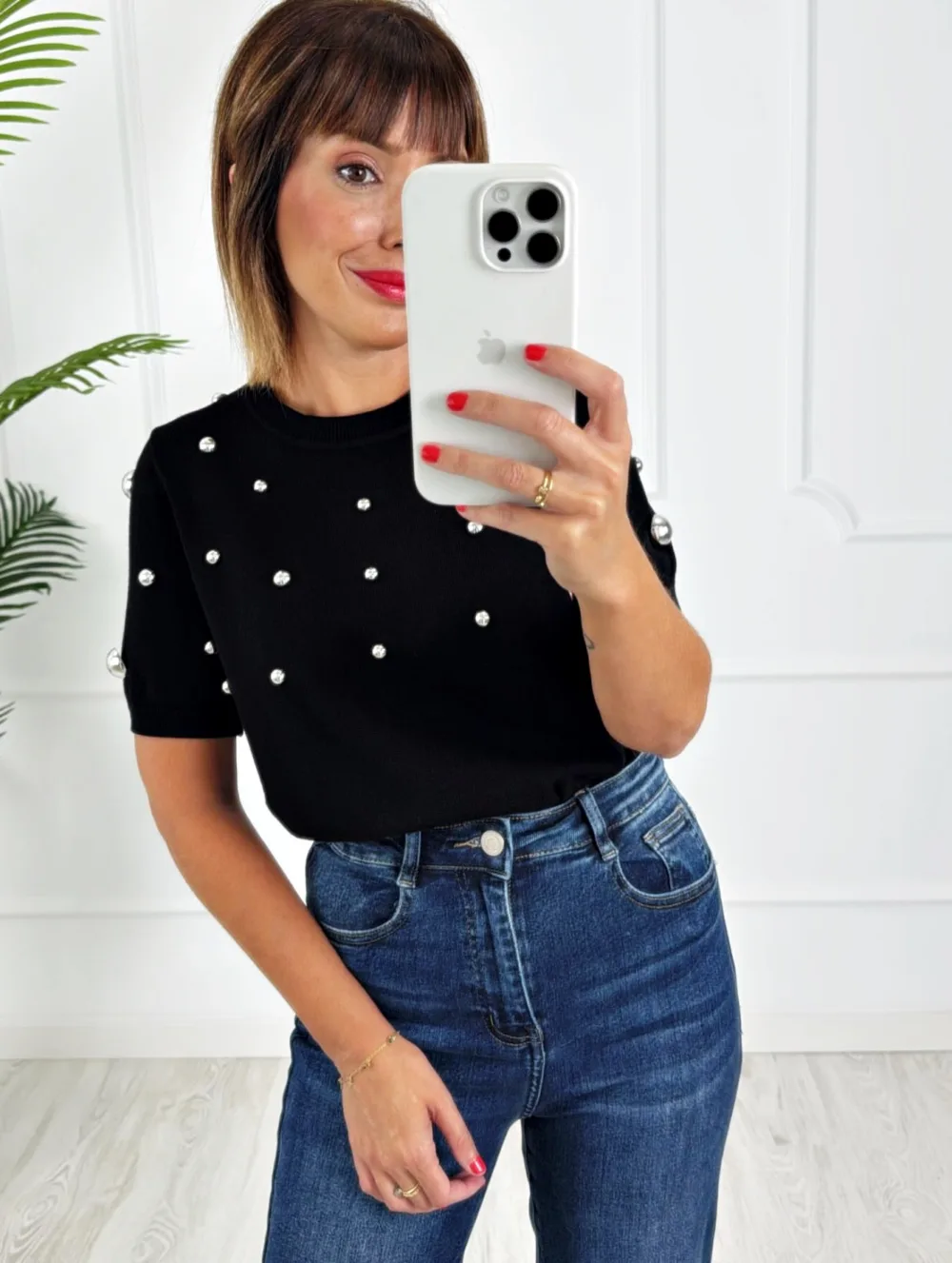 Camiseta punto bolas negra