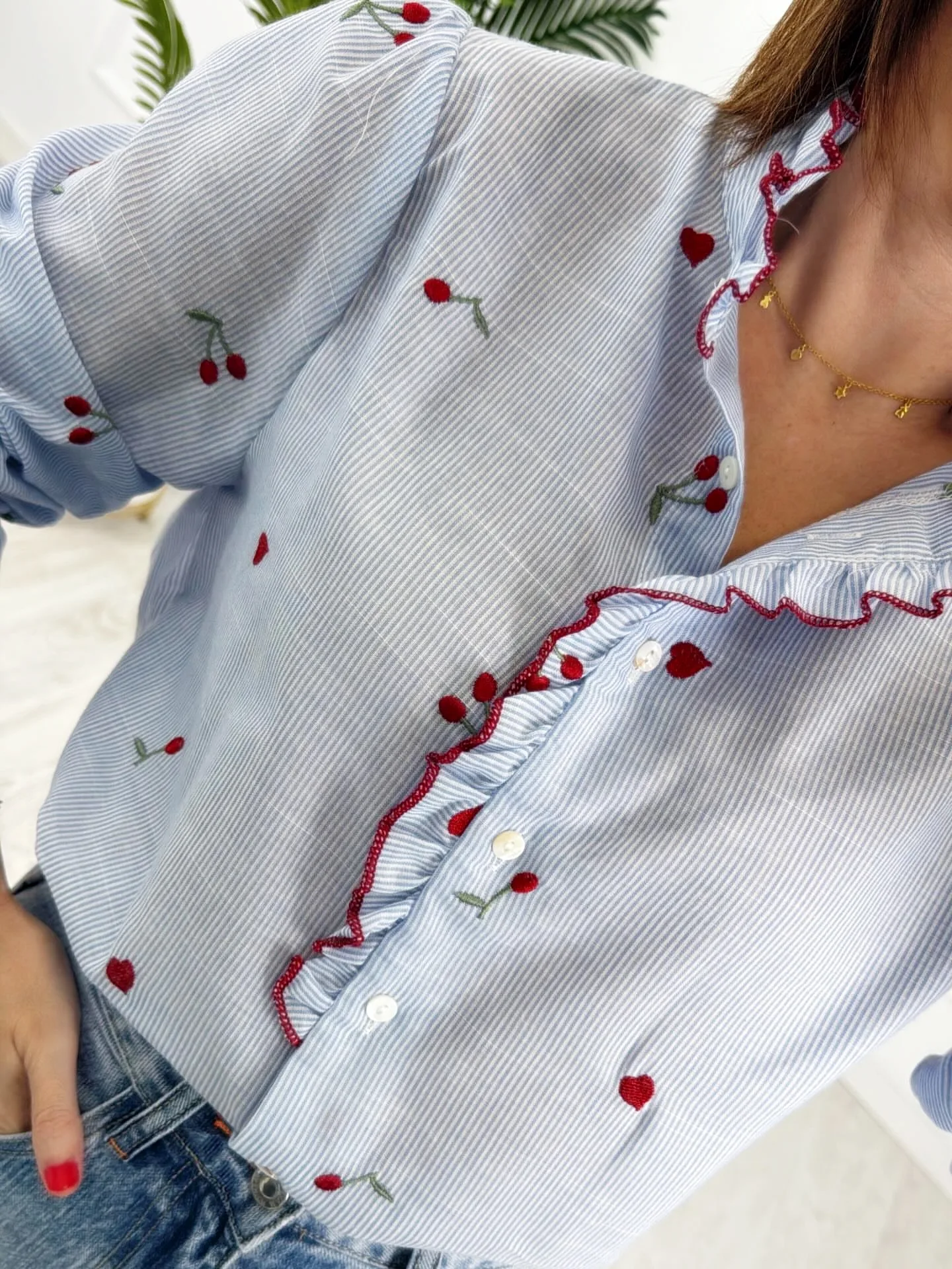 Camisa bordados rayas azul - Imagen 3