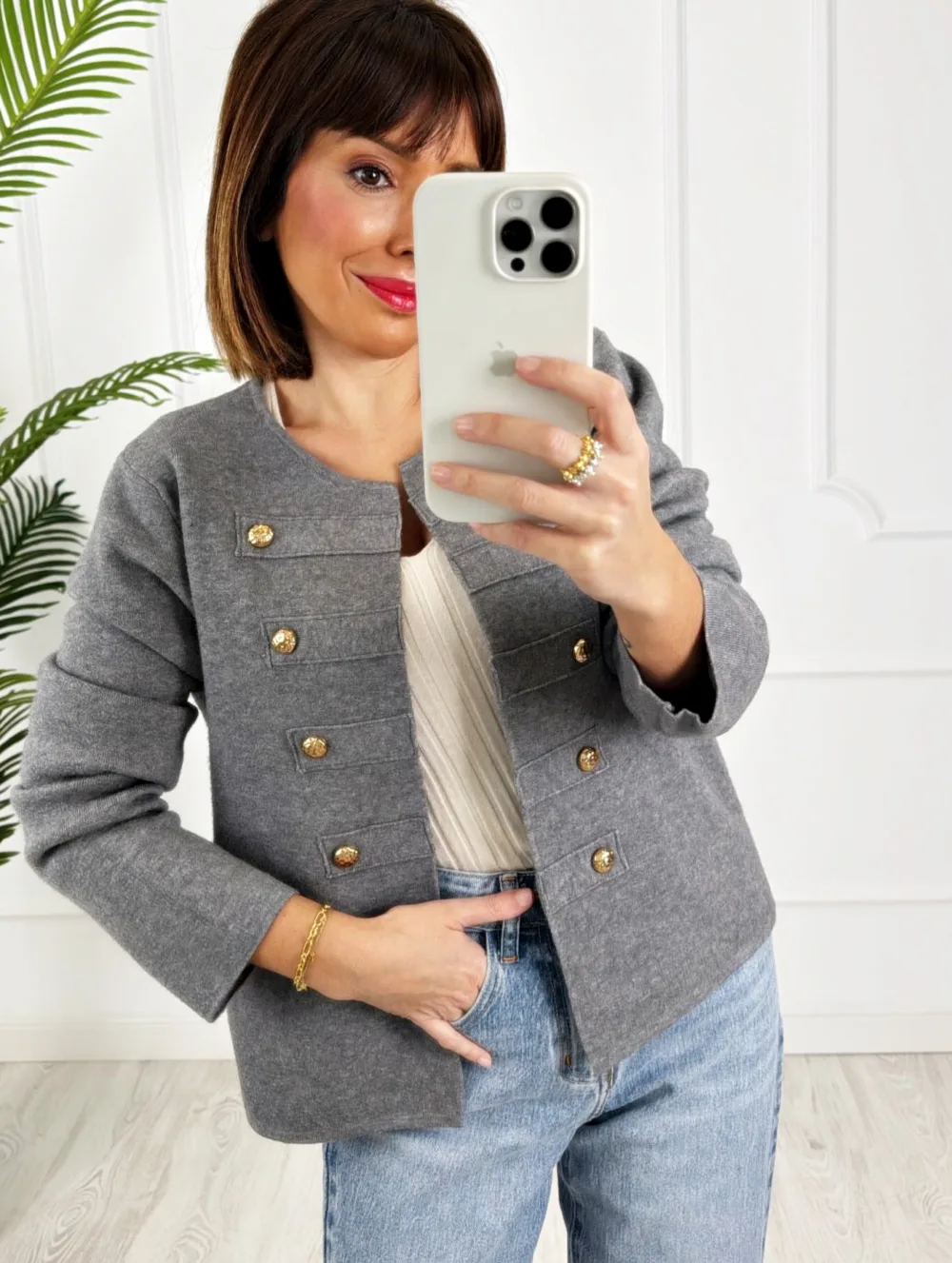Chaqueta botones dorados gris