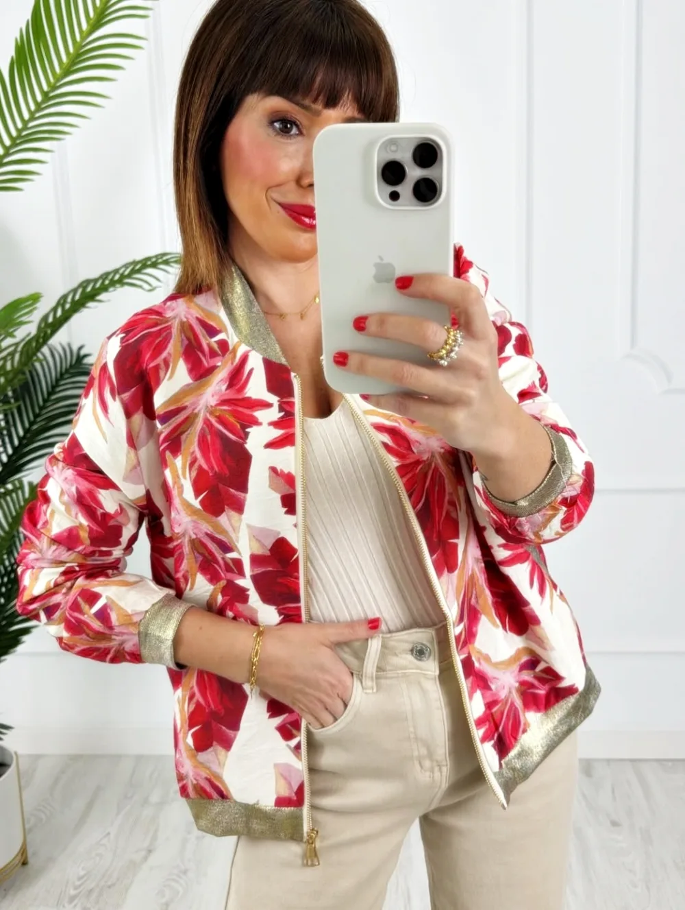 Bomber hojas roja