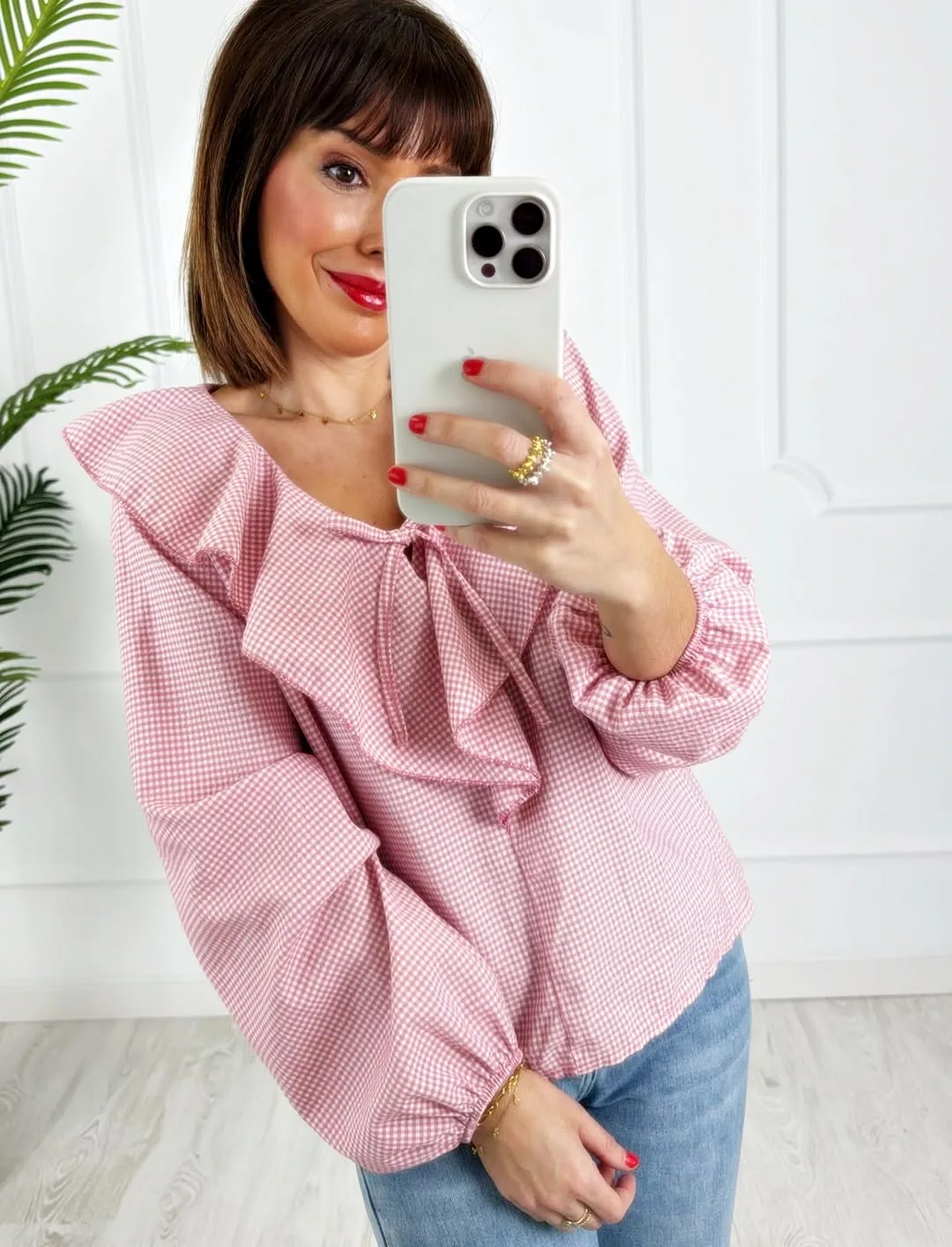 Blusa vichy volante rosa - Imagen 2