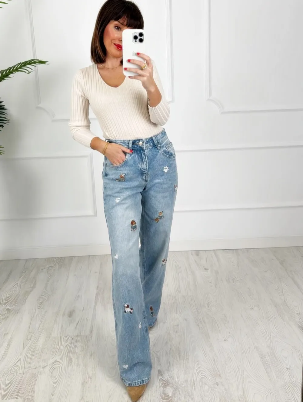 Pantalón denim perritos bordados