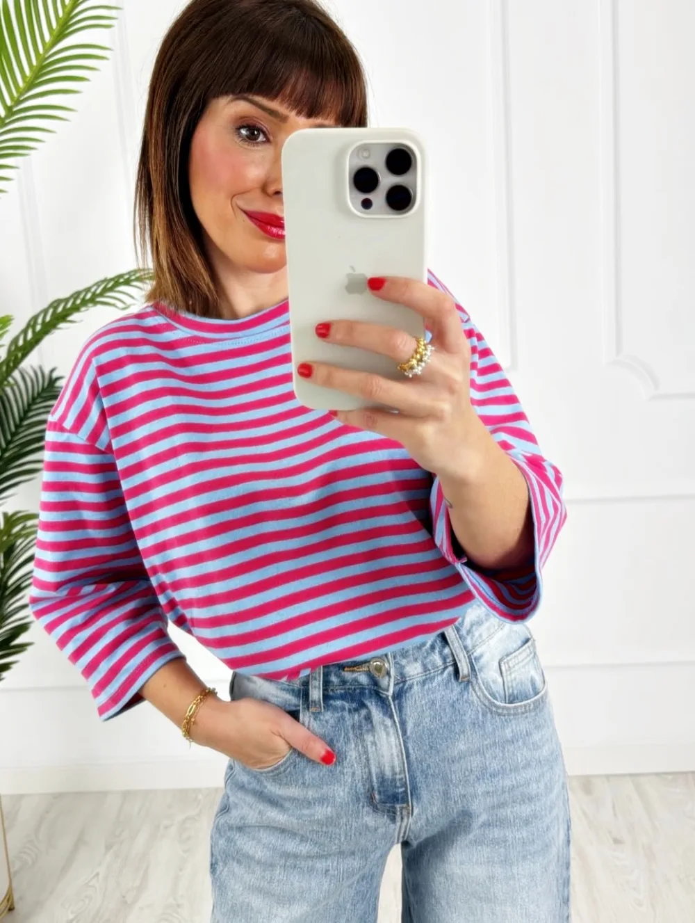 Camiseta rayas fucsia azul