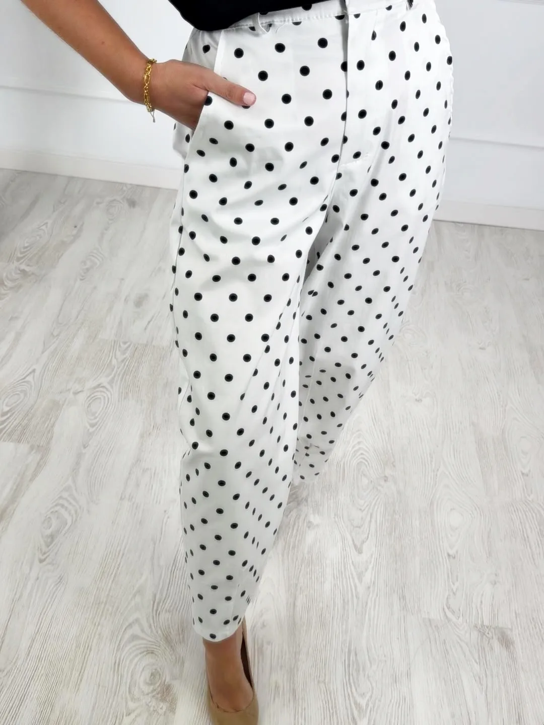 Pantalón lunares blanco - Imagen 3