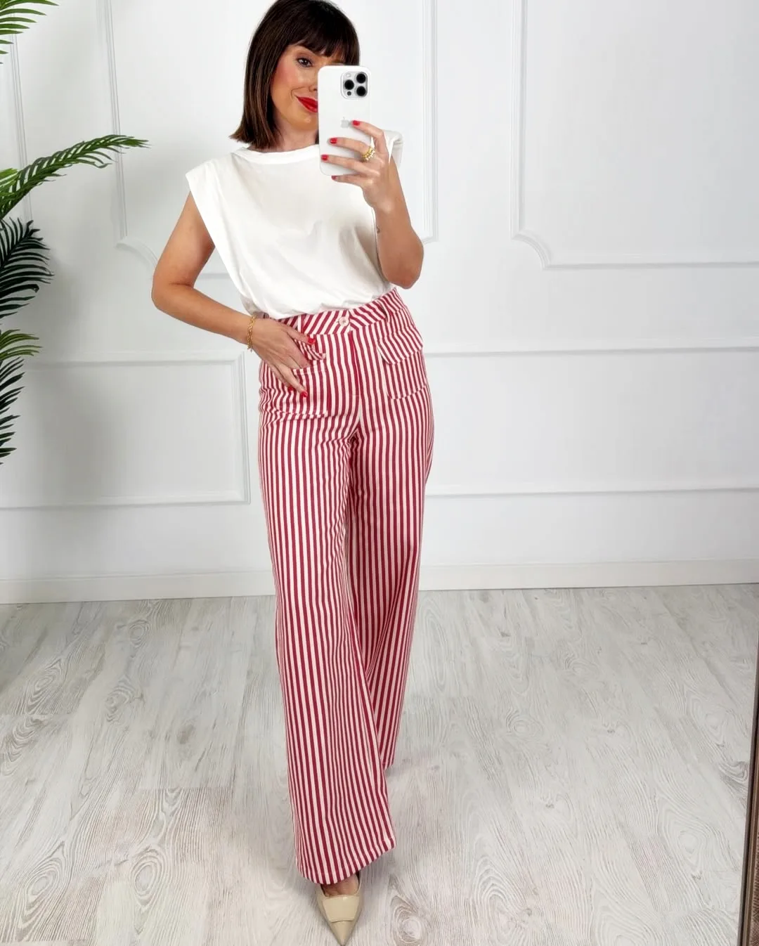 Pantalón bolsillos rayas rojas - Imagen 2
